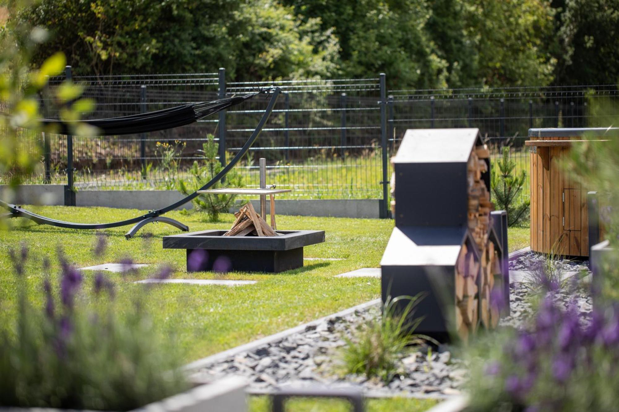 Chillzone-Hill Hotel Szalejow Gorny Luaran gambar